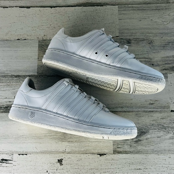 K-Swiss Men’s Classic VN Sneaker 5 Stripe Size 11.5 K Swiss Logo On Tongue - Picture 7 of 10